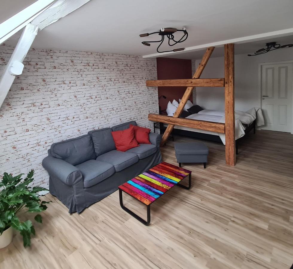 Gaestezimmer Treuen - Bed & Breakfast Экстерьер фото