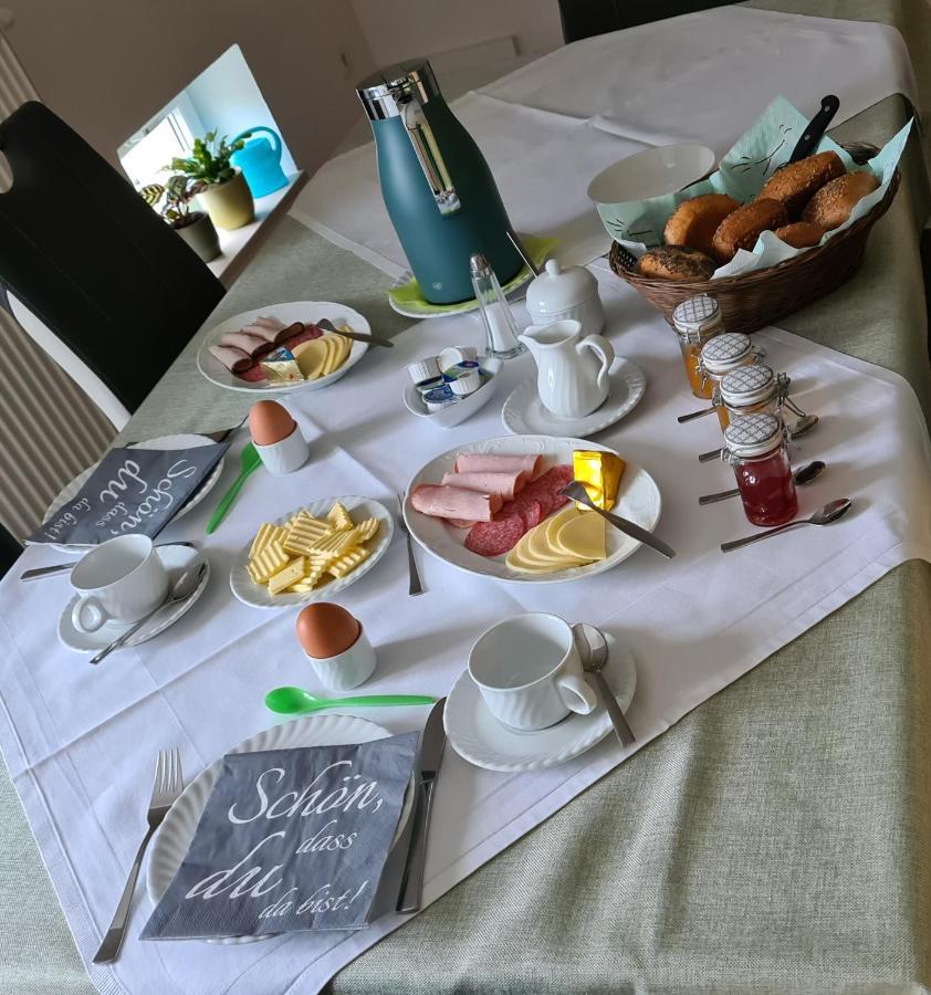 Gaestezimmer Treuen - Bed & Breakfast Экстерьер фото